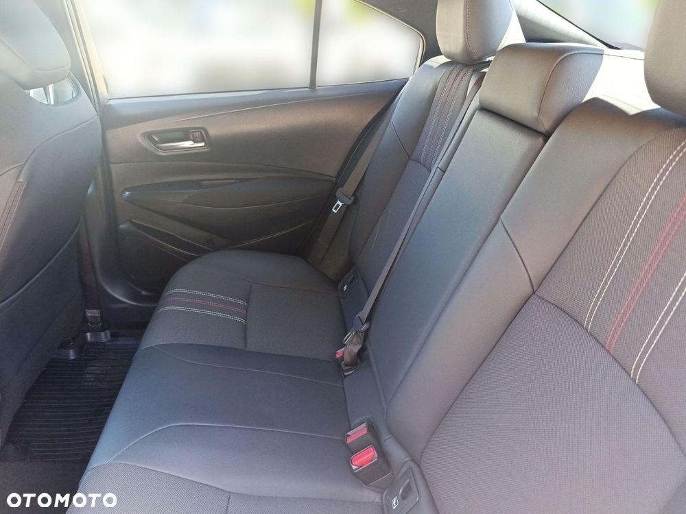 Toyota Corolla - 17
