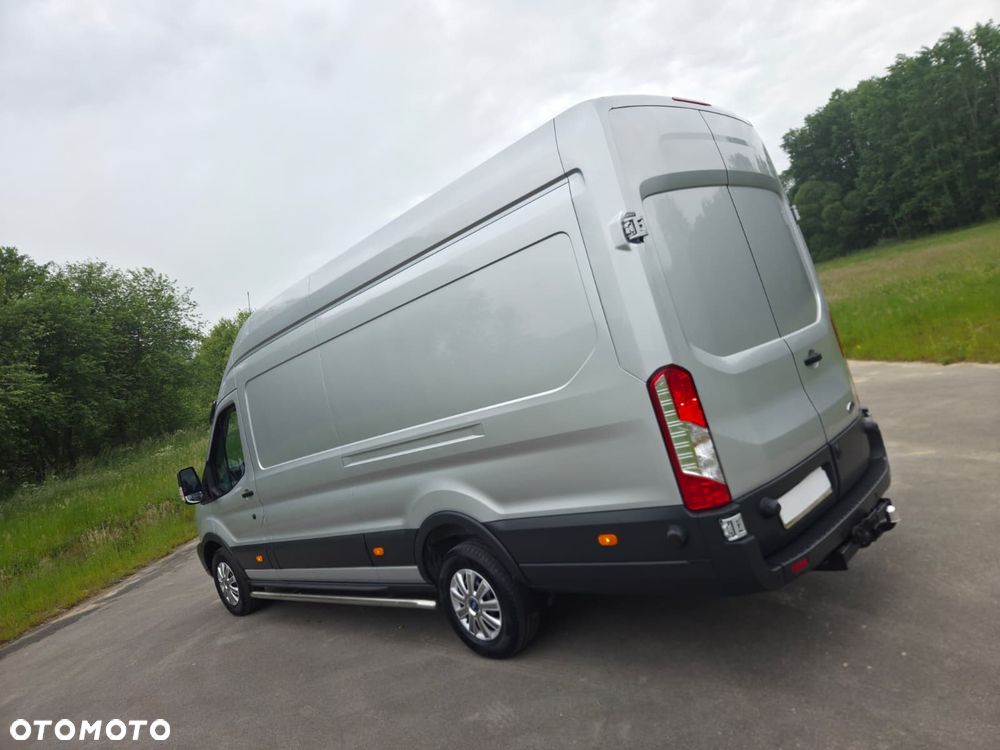 Ford Transit Maxi - 9