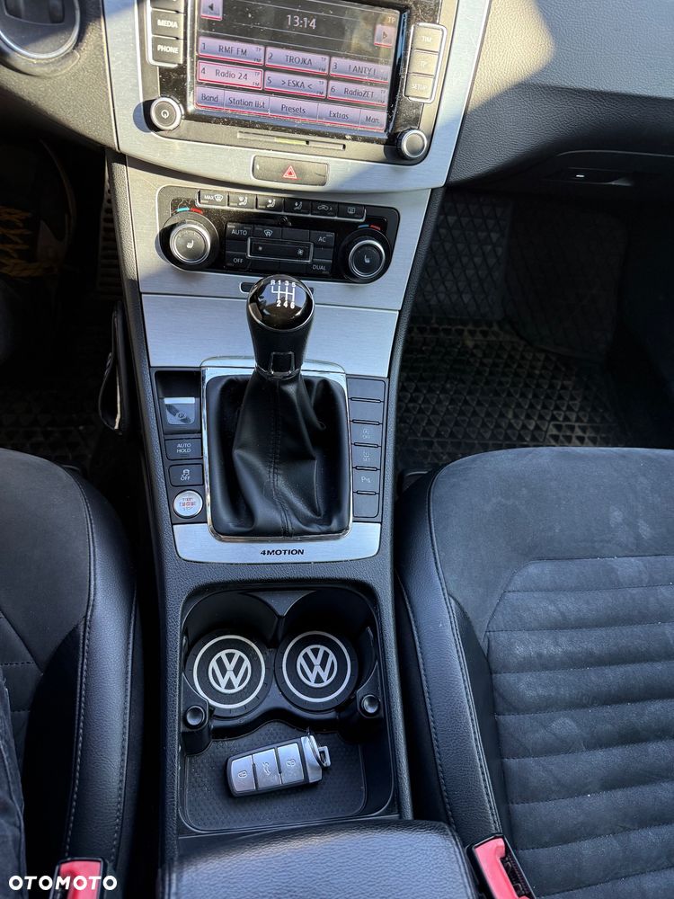Volkswagen Passat 2.0 TDI DPF 4Mot Highline - 7