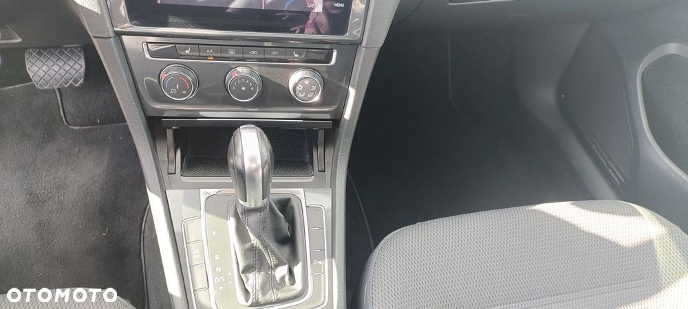 Volkswagen Golf VII 2.0 TDI BMT Highline DSG - 18