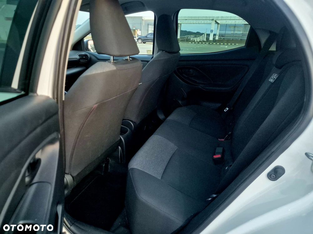 Toyota Yaris 1.0 Active - 16