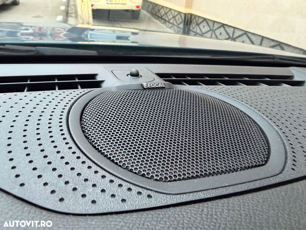 Peugeot 408 225 e-EAT8 GT Exclusive - 14