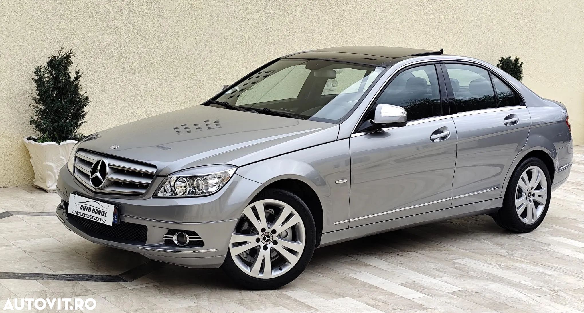 Mercedes-Benz C - 1