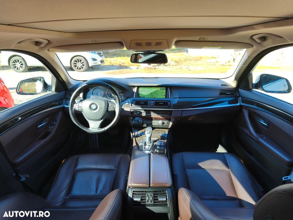 BMW Seria 5 525d xDrive Touring Sport-Aut. Luxury Line - 8