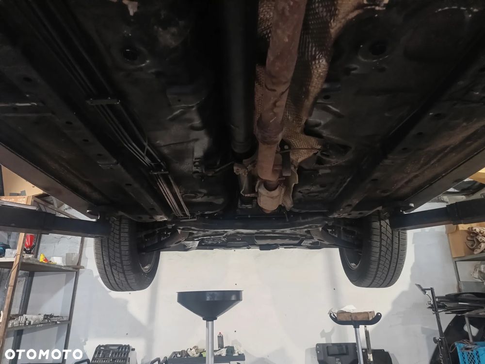 Mitsubishi ASX 2.0 4WD CVT Plus - 28