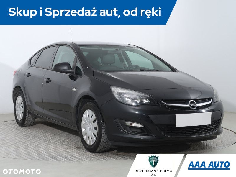 Opel Astra - 2