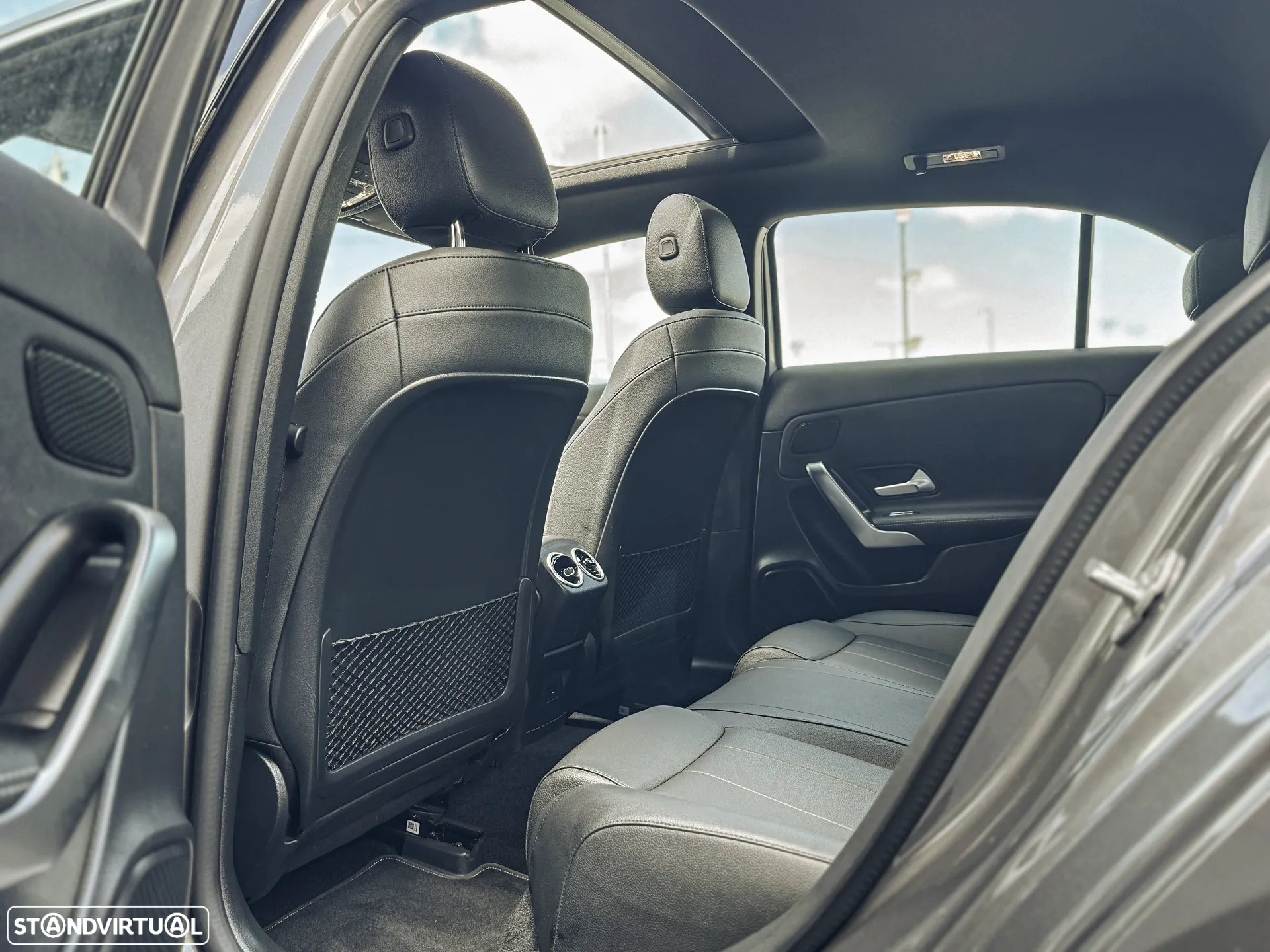 Mercedes-Benz A 250 e Progressive - 11