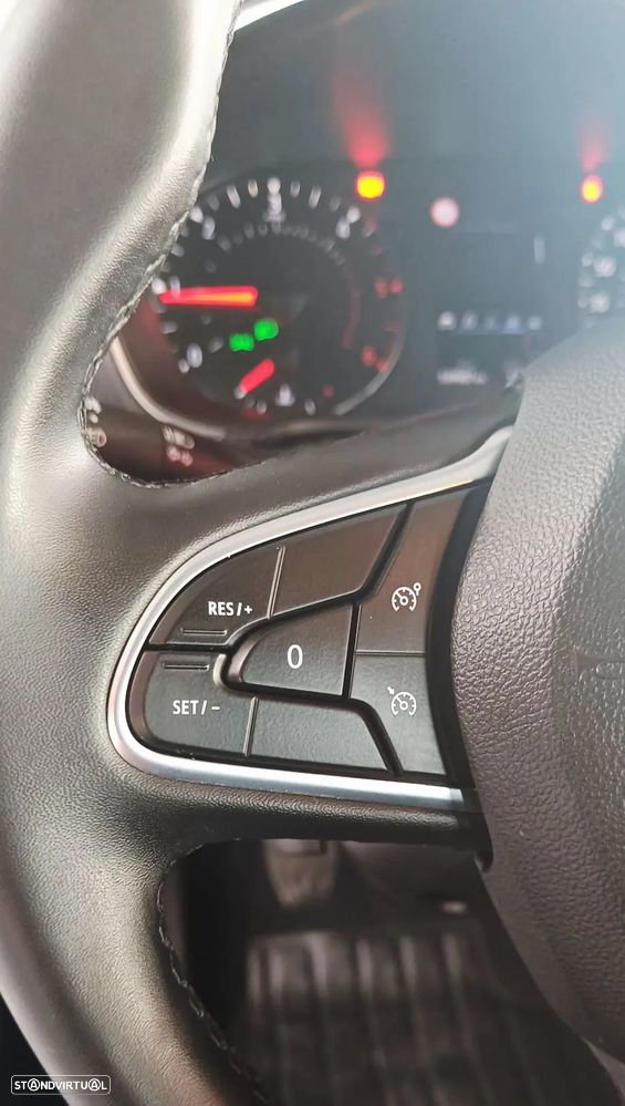 Renault Mégane 1.5 Blue dCi Intens - 7
