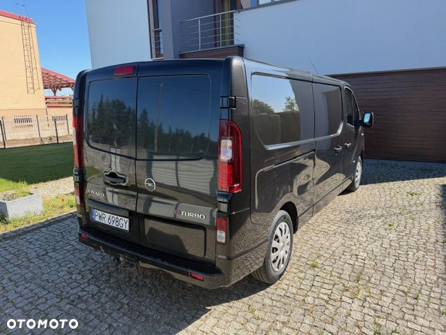 Opel Vivaro L2H1 2,9t Edition - 4