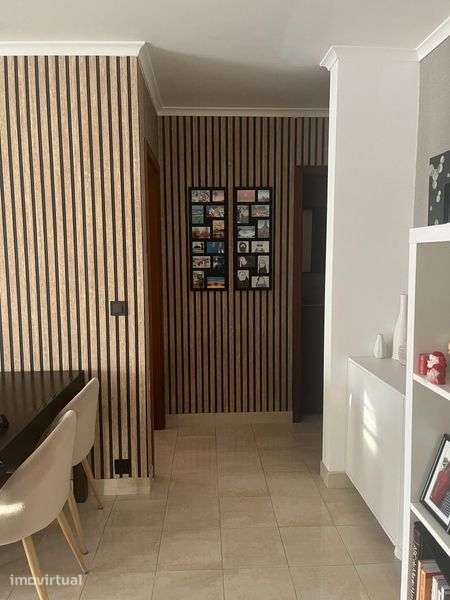 T2 EM TELHEIRAS COM GARAGEM E ARRECADAÇAO - Grande imagem: 3/12