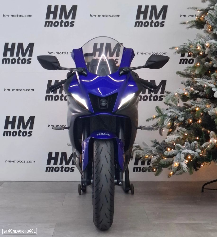Yamaha YZF R7 - 4