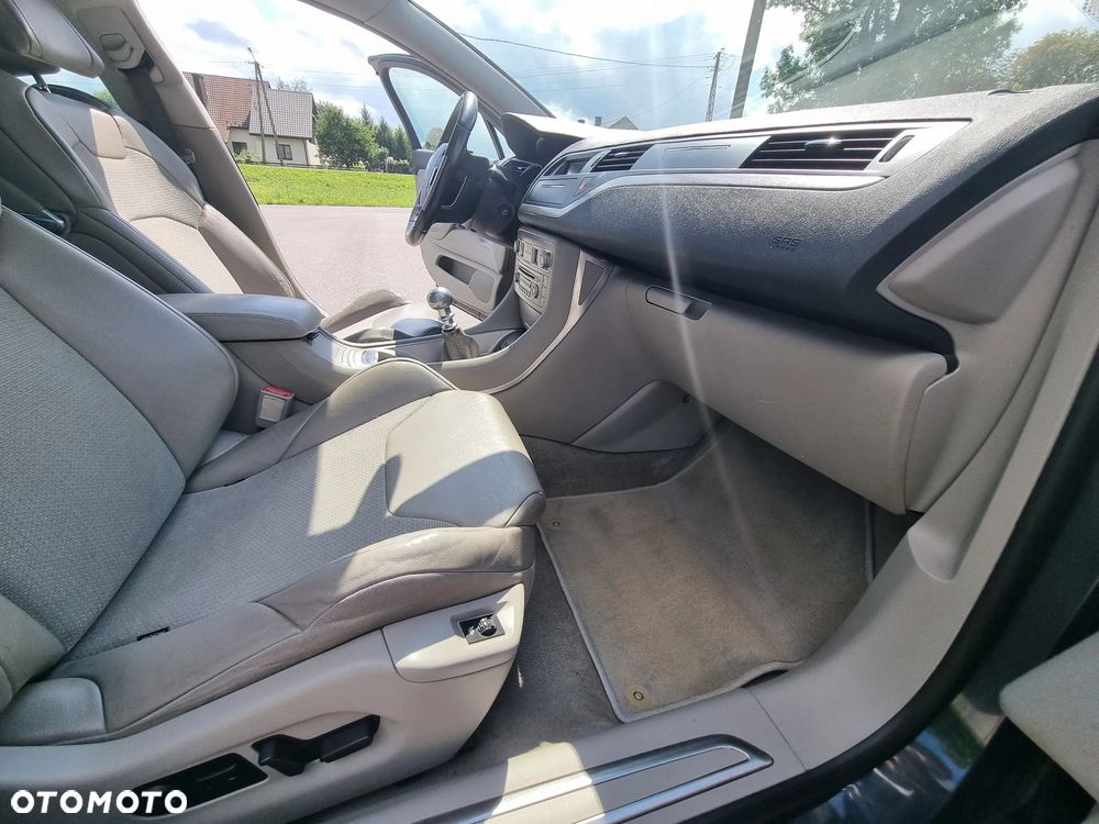 Citroën C5 2.2 HDi Exclusive - 30