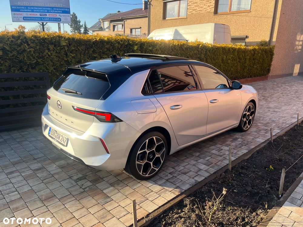 Opel Astra 1.2 Turbo Automatik Business Elegance - 13