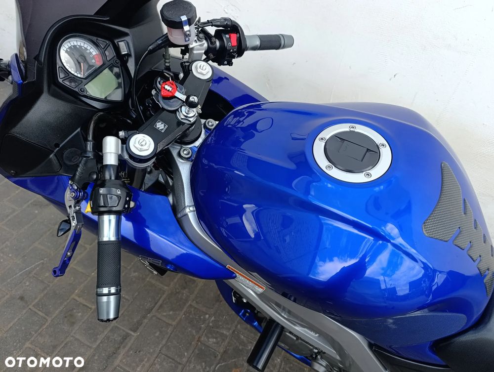 Suzuki SV - 15