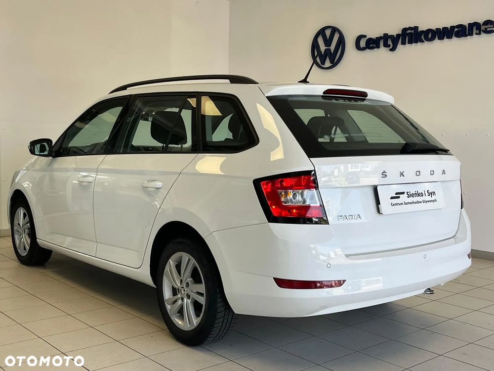 Skoda Fabia 1.0 TSI Ambition - 3