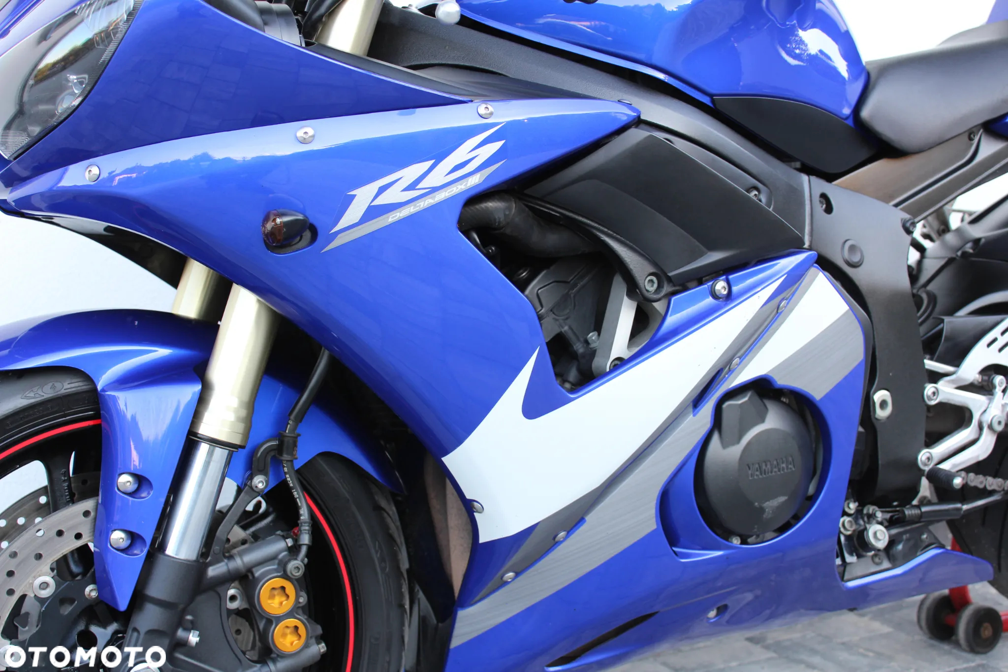 Yamaha R6 - 11