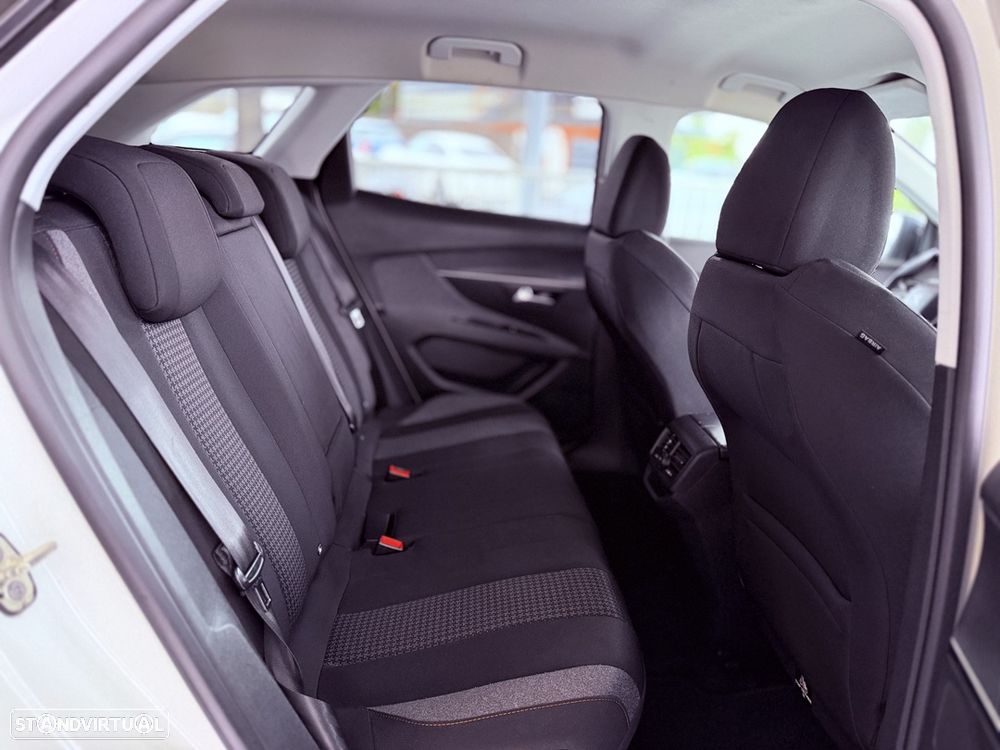 Peugeot 3008 BlueHDi 120 EAT6 Stop & Start Business Line - 10