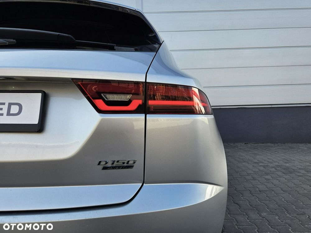 Jaguar E-Pace - 16