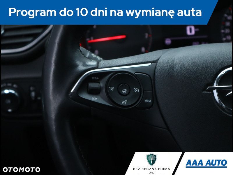 Opel Crossland X - 19