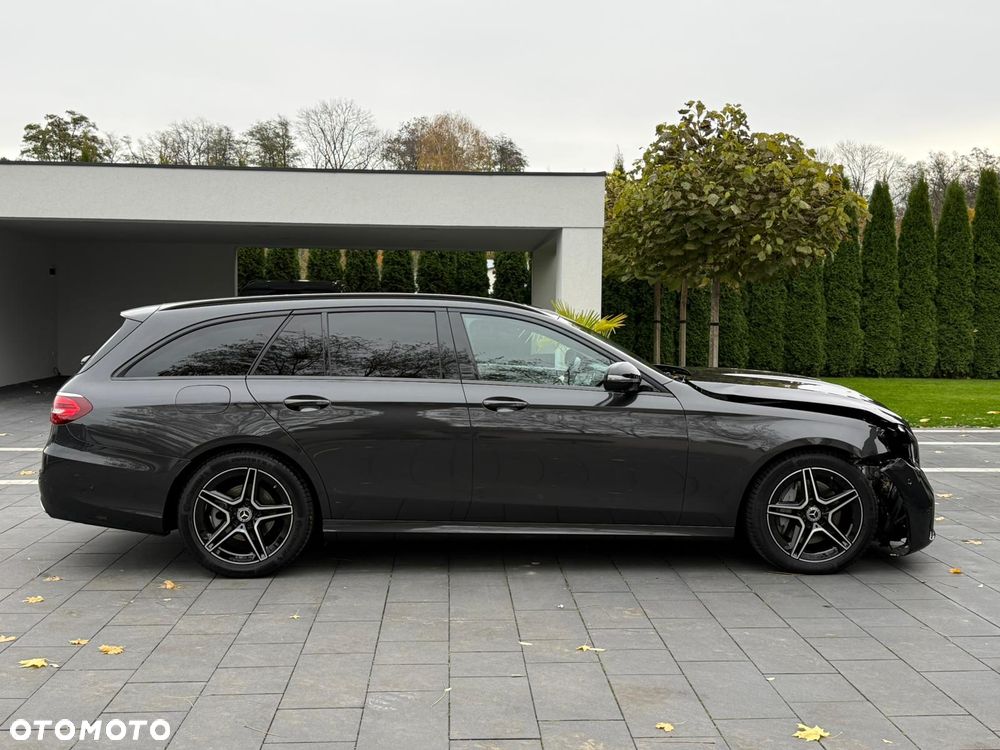 Mercedes-Benz Klasa E 200 4Matic 9G-TRONIC AMG Line - 6