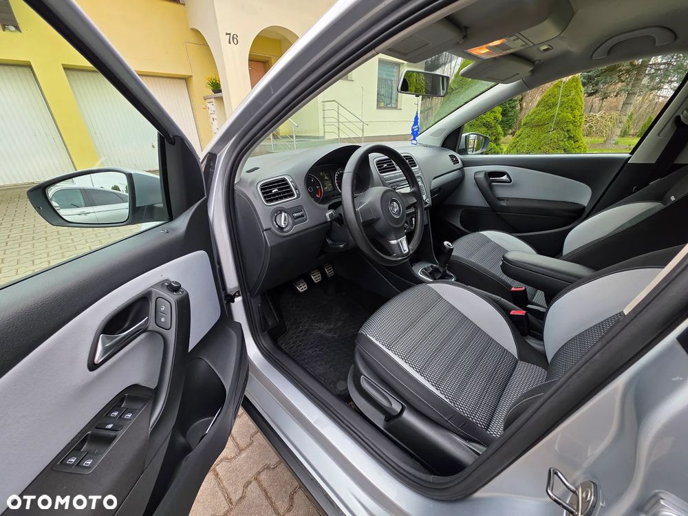 Volkswagen Polo Cross - 10