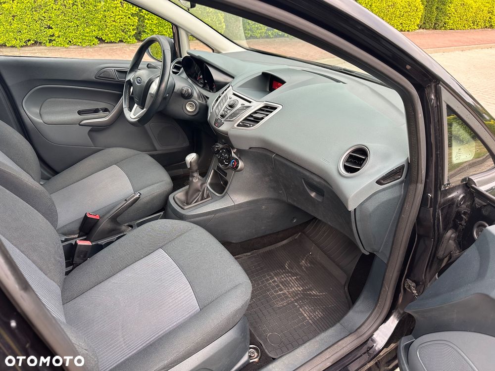 Ford Fiesta 1.25 Silver X - 16