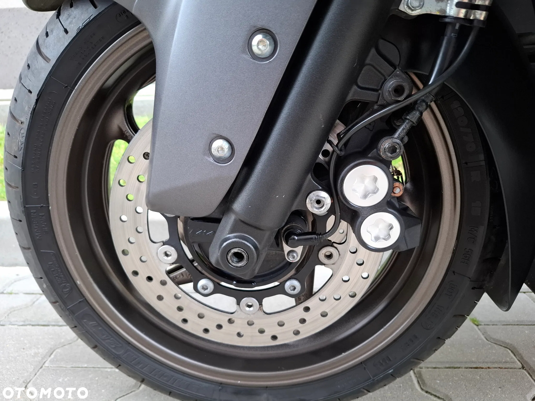 Yamaha Tmax - 15