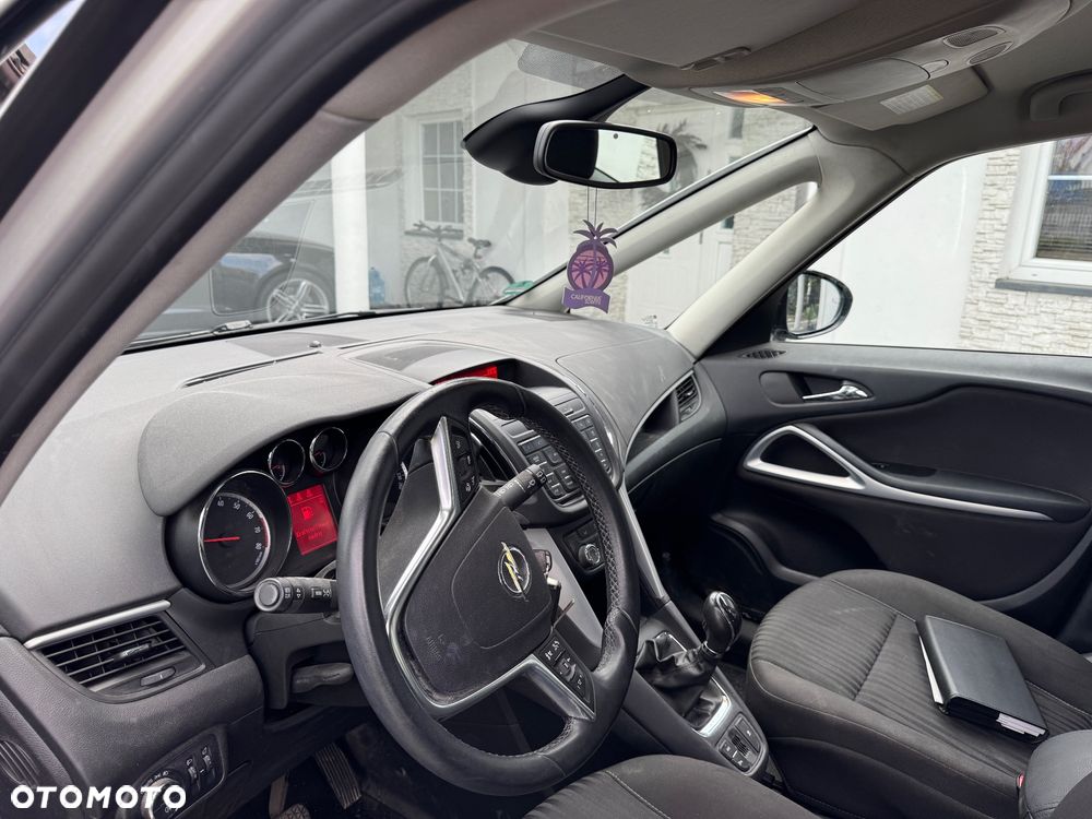 Opel Zafira 1.4 Turbo (ecoFLEX) Start/Stop Edition - 6