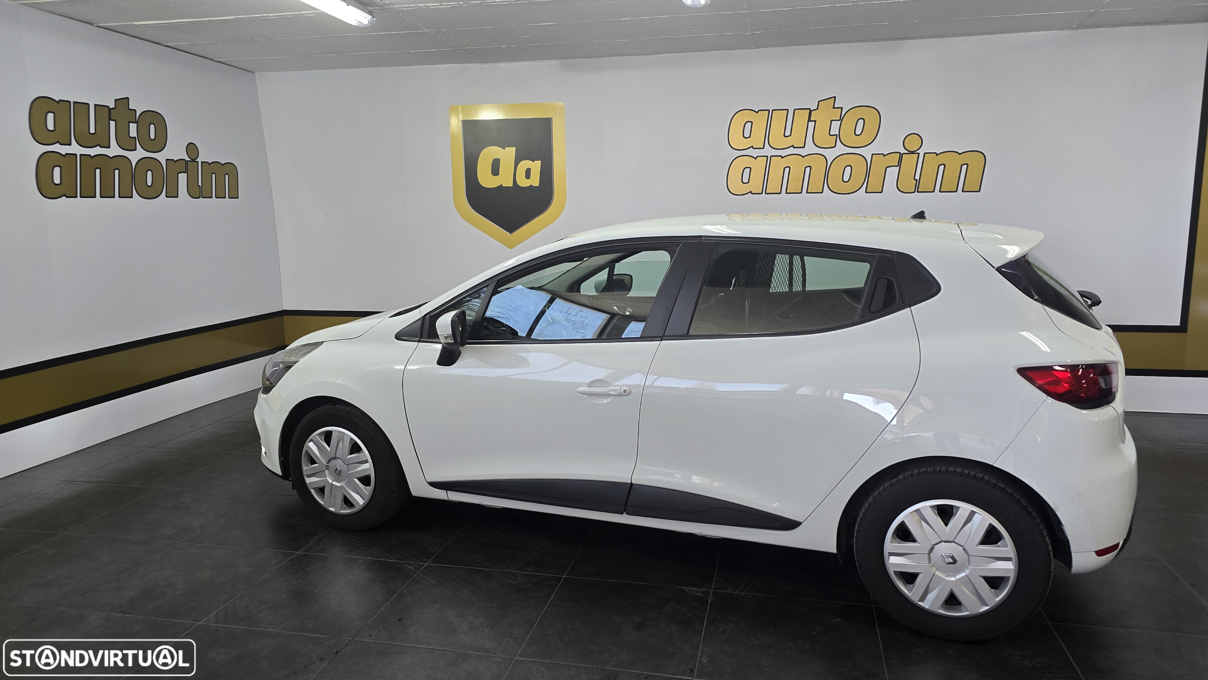 Renault Clio 1.5 Dci van 90cv - 7