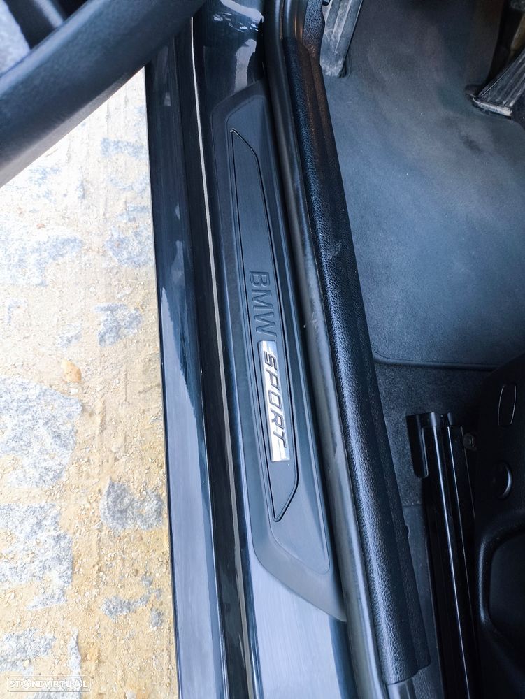 BMW 116 d EfficientDynamics Edition Sport Line - 26