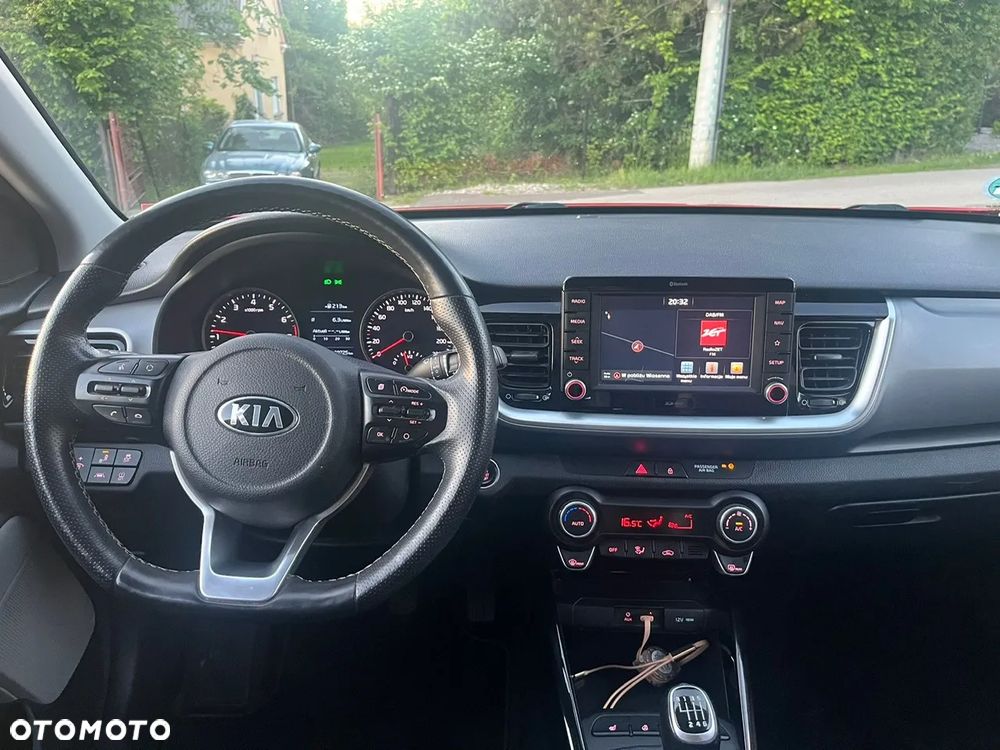Kia Stonic 1.0 T-GDI 120 Platinum Edition - 8