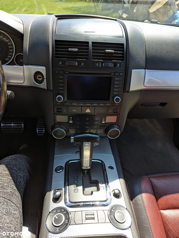 Volkswagen Touareg - 26