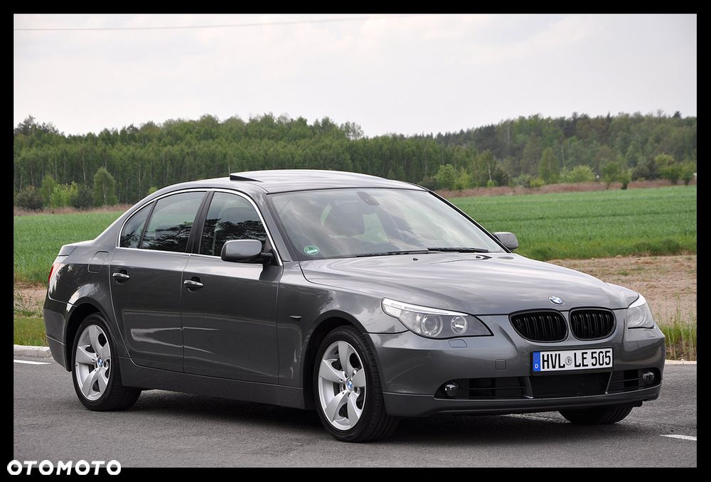 BMW Seria 5 525i - 17