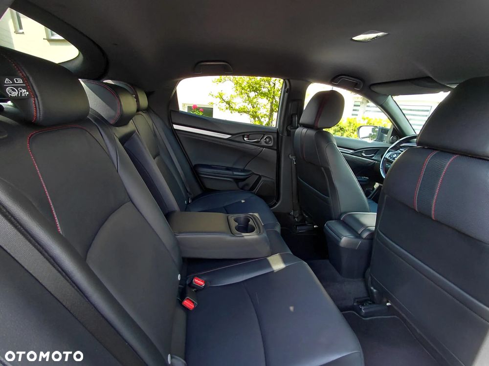Honda Civic 1.0 i-VTEC Turbo Executive Premium - 9