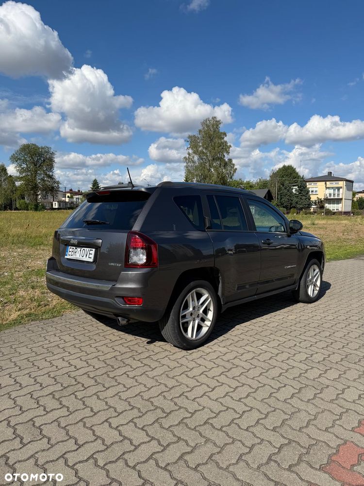 Jeep Compass 2.0 4x2 Limited - 8