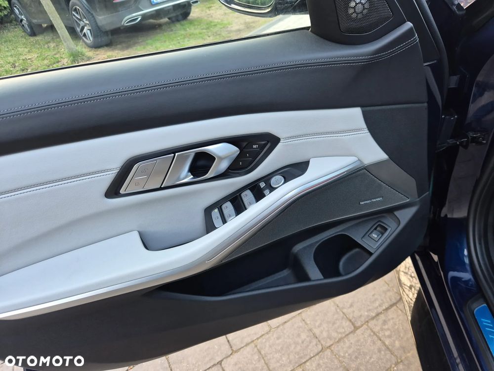 BMW M3 M Competition xDrive sport - 34