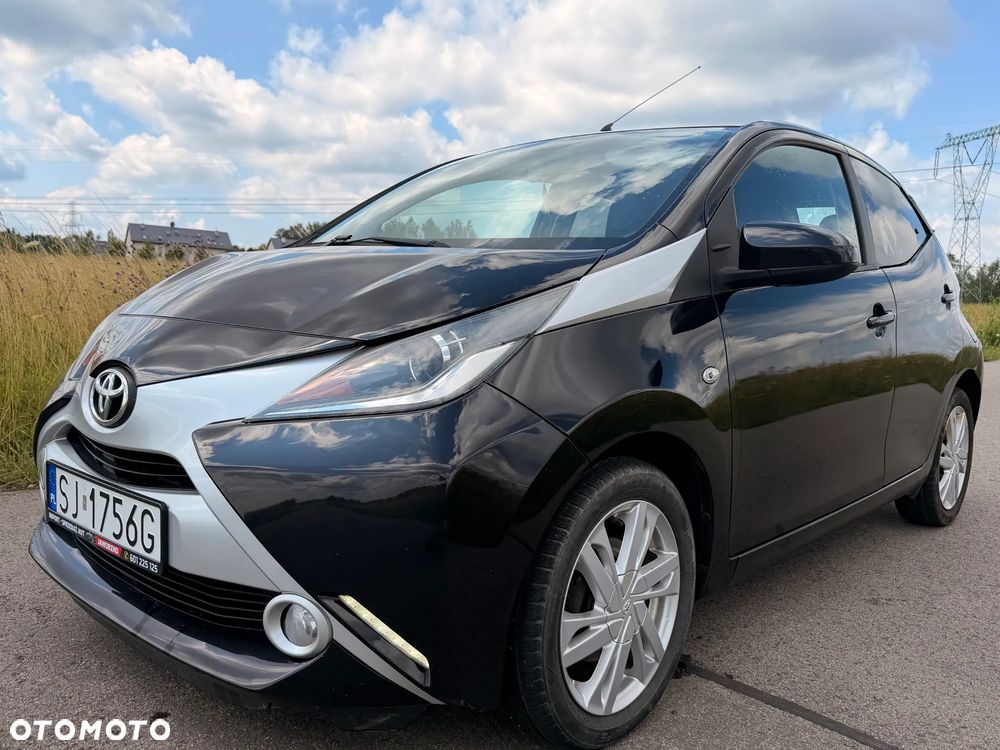 Toyota Aygo x-clusiv - 2