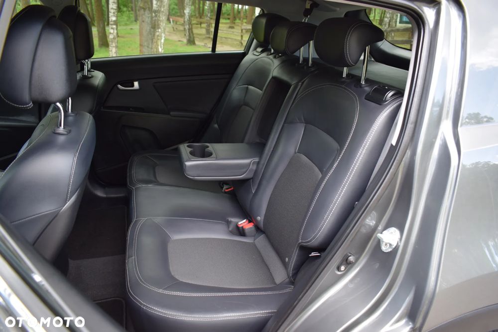 Kia Sportage 2.0 CVVT 2WD Vision - 23
