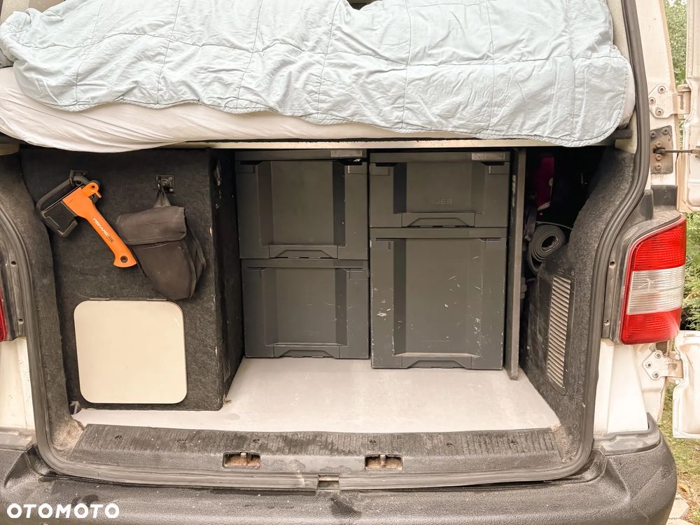 Volkswagen Transporter - 14
