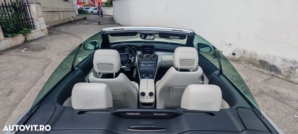 Mercedes-Benz C - 9