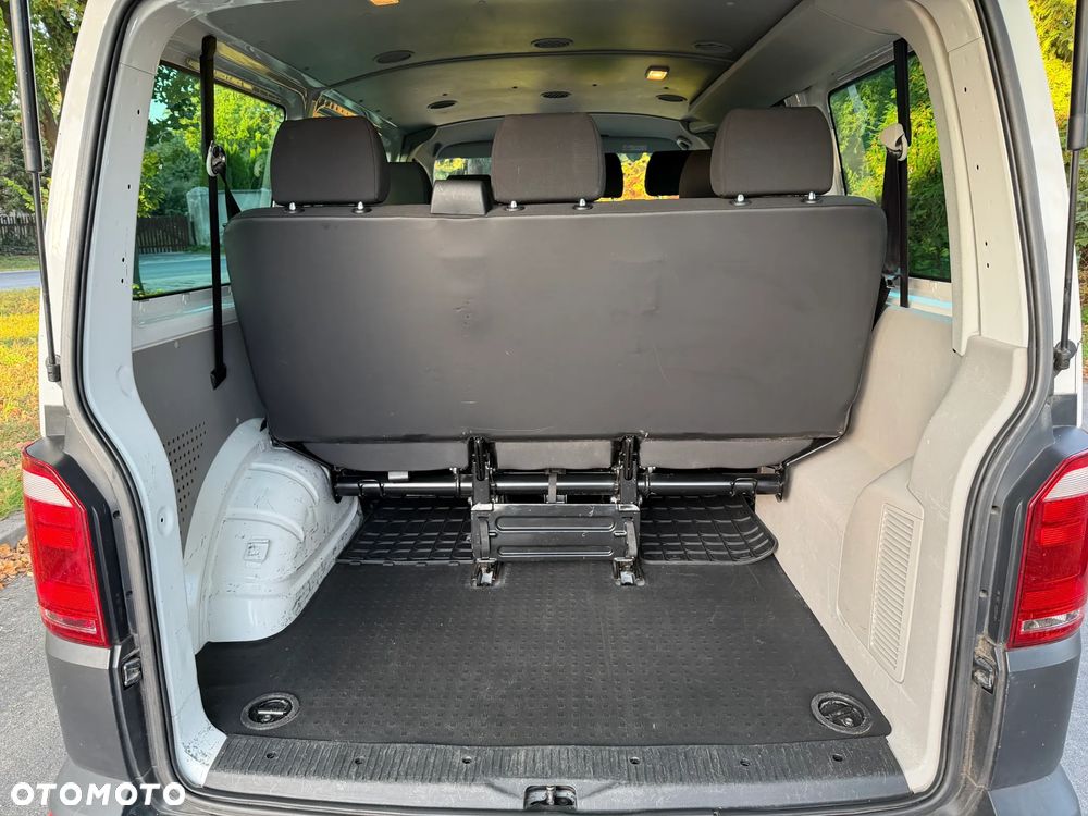 Volkswagen Transporter - 17
