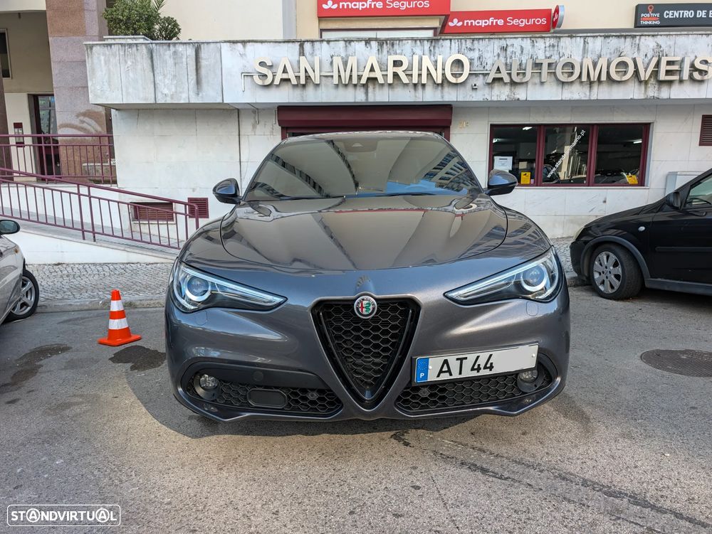 Alfa Romeo Stelvio 2.2 D Sprint AT8 - 4