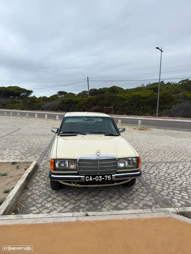Mercedes-Benz W123 (1976-1986) - 4