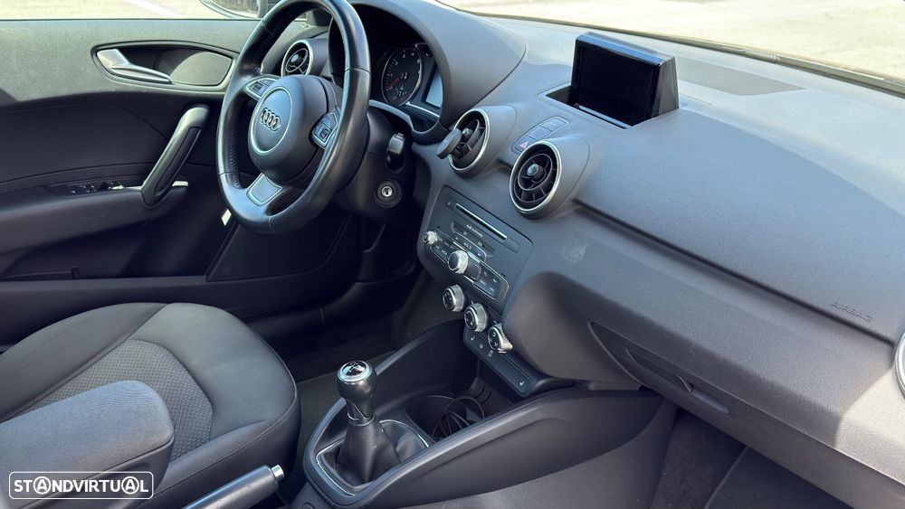 Audi A1 Sportback 1.0 TFSI - 5