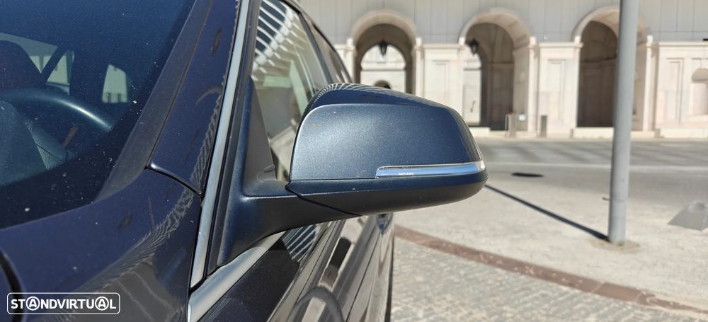 BMW 318 d Line Luxury Auto - 6