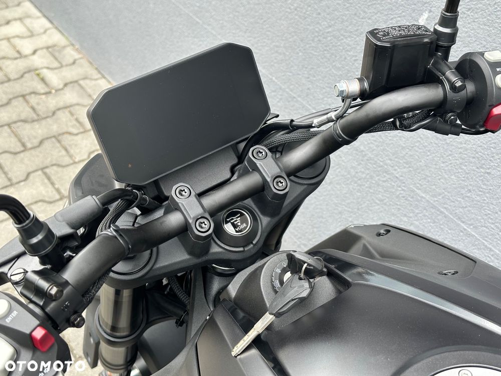 VOGE R125S - 19