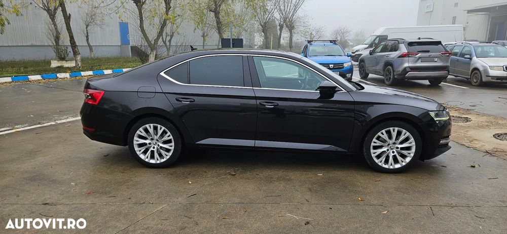 Skoda Superb 2.0 TDI 4X4 DSG Style - 7