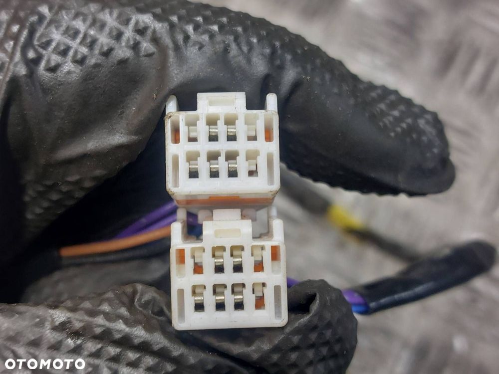 LUSTERKO LEWE + PRAWE ELEKTRYCZNE MAZDA PREMACY I 16W 5 PIN EU - 4