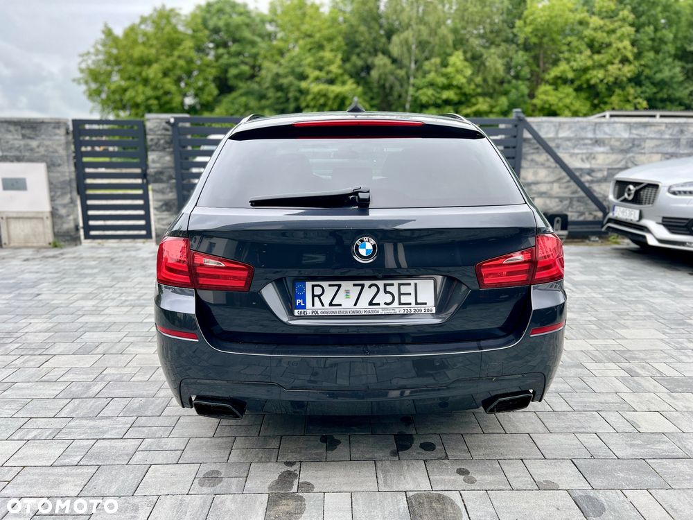 BMW Seria 5 M550d xDrive Touring Sport-Aut - 13