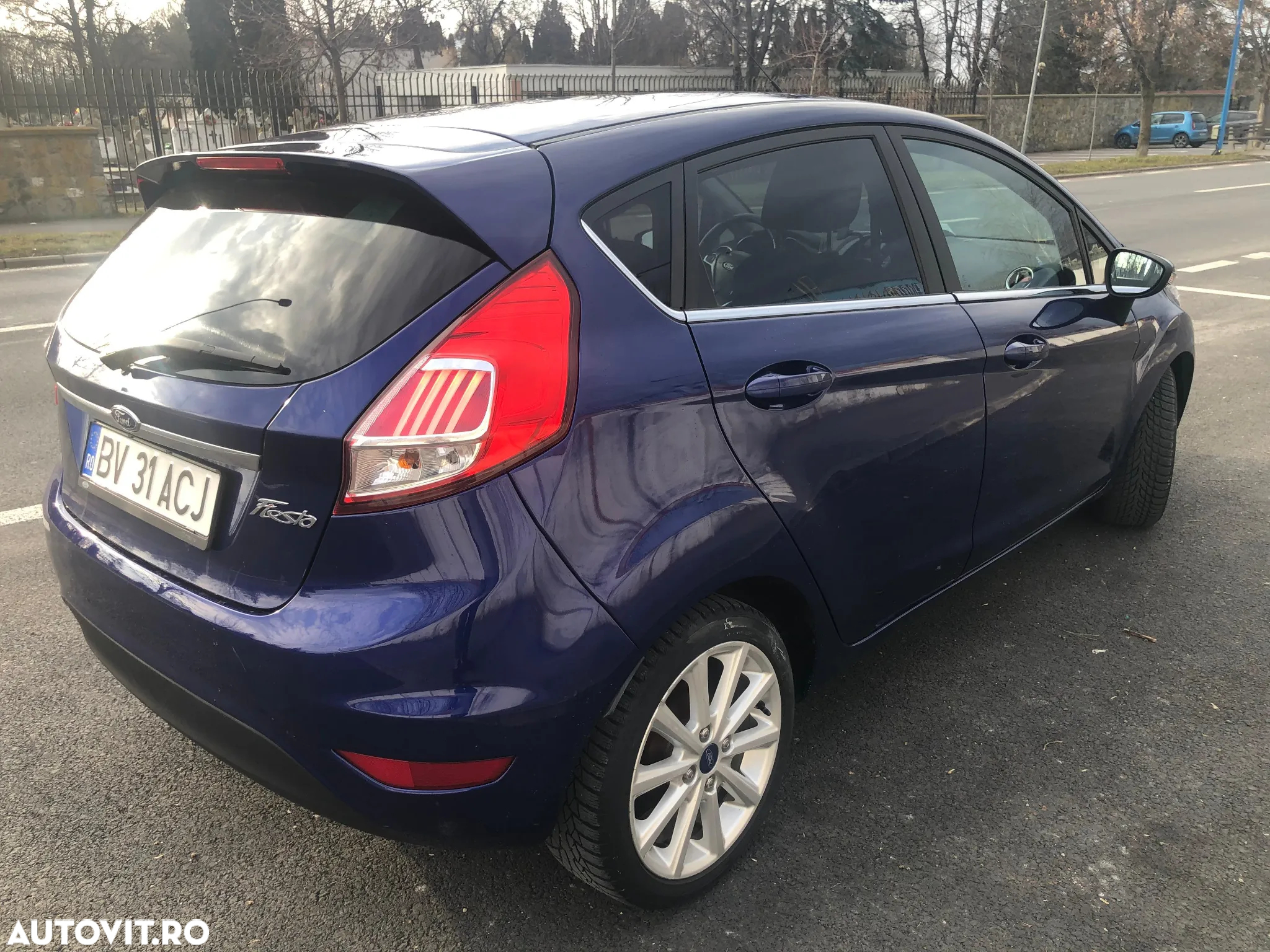 Ford Fiesta 1.5 TDCi DPF Titanium - 10